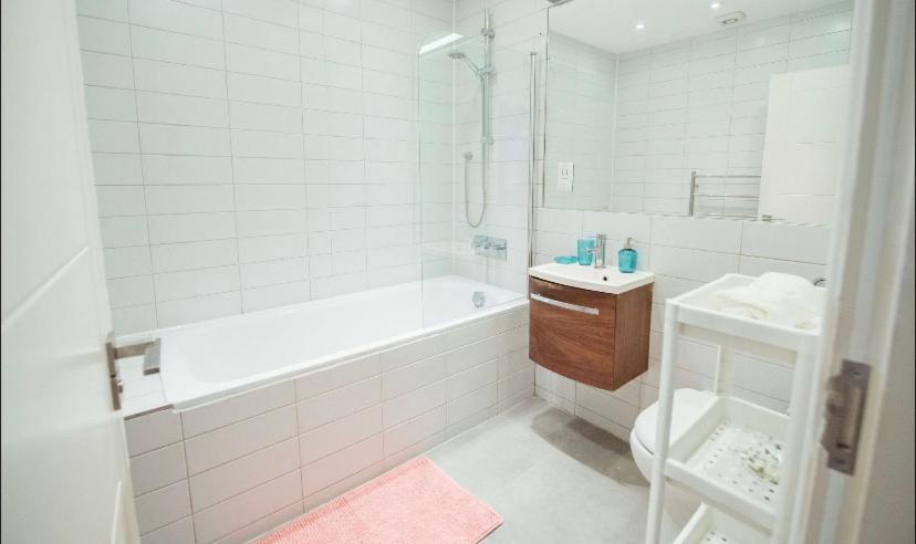 Fantastic 3 Bedrooms Flat In Euston Zone 1 London Luaran gambar
